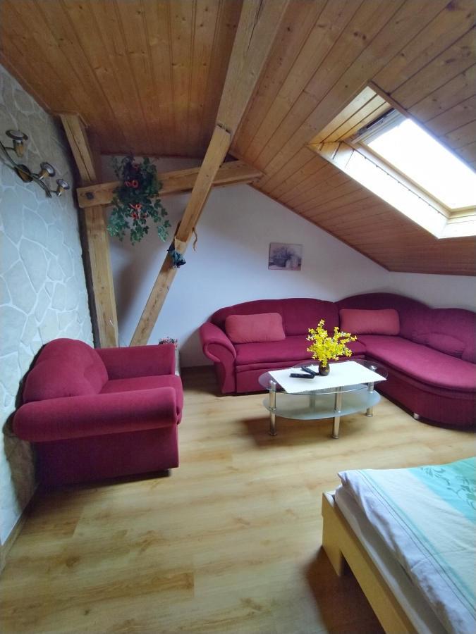 Apartman V Srní Kültér fotó